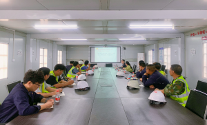 腳踏實(shí)地 自律自強(qiáng)——“行走的課堂”第八站，走進(jìn)正弘璟云筑項(xiàng)目！